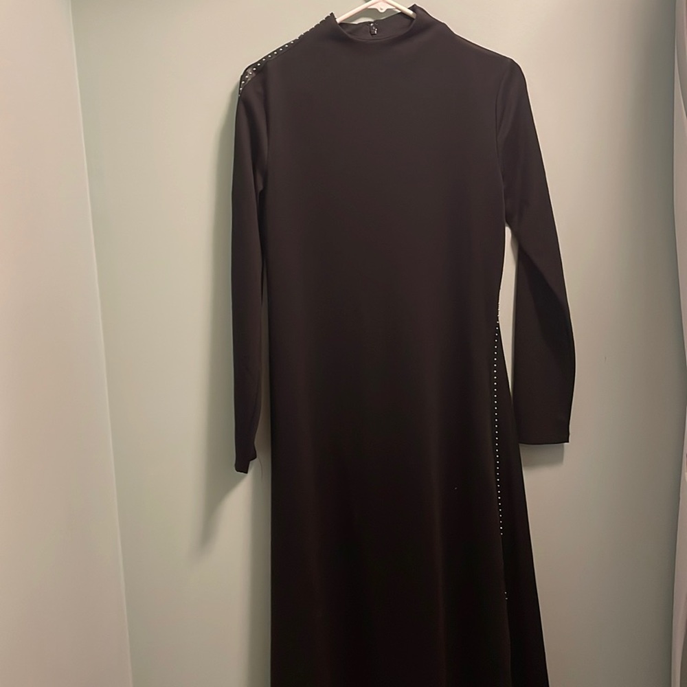 Vince Camuto mid calf length jersey knit dress